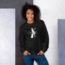 Load image into Gallery viewer, Traveltude "Feeling MySelfie" Sweatshirt (Wht)